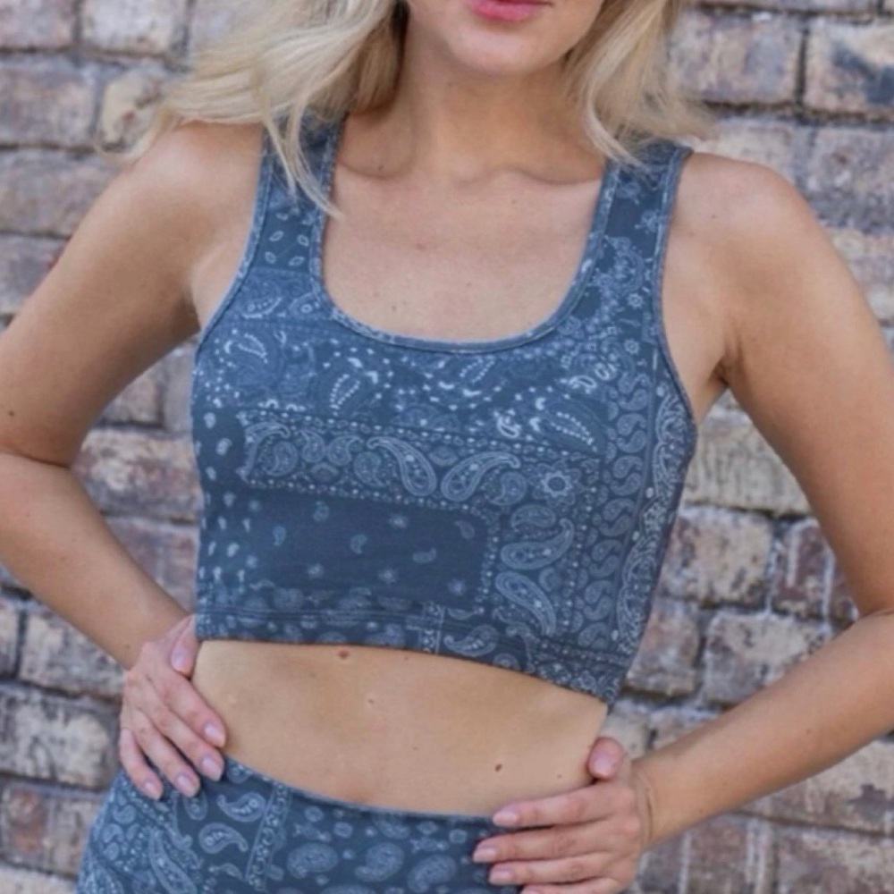 NWT Lezat Crop tank - Blue Paisley